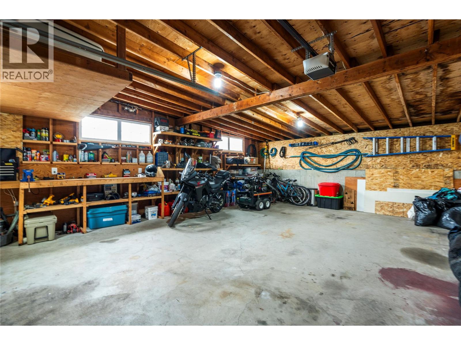  14487 Oyama Road, Lake Country