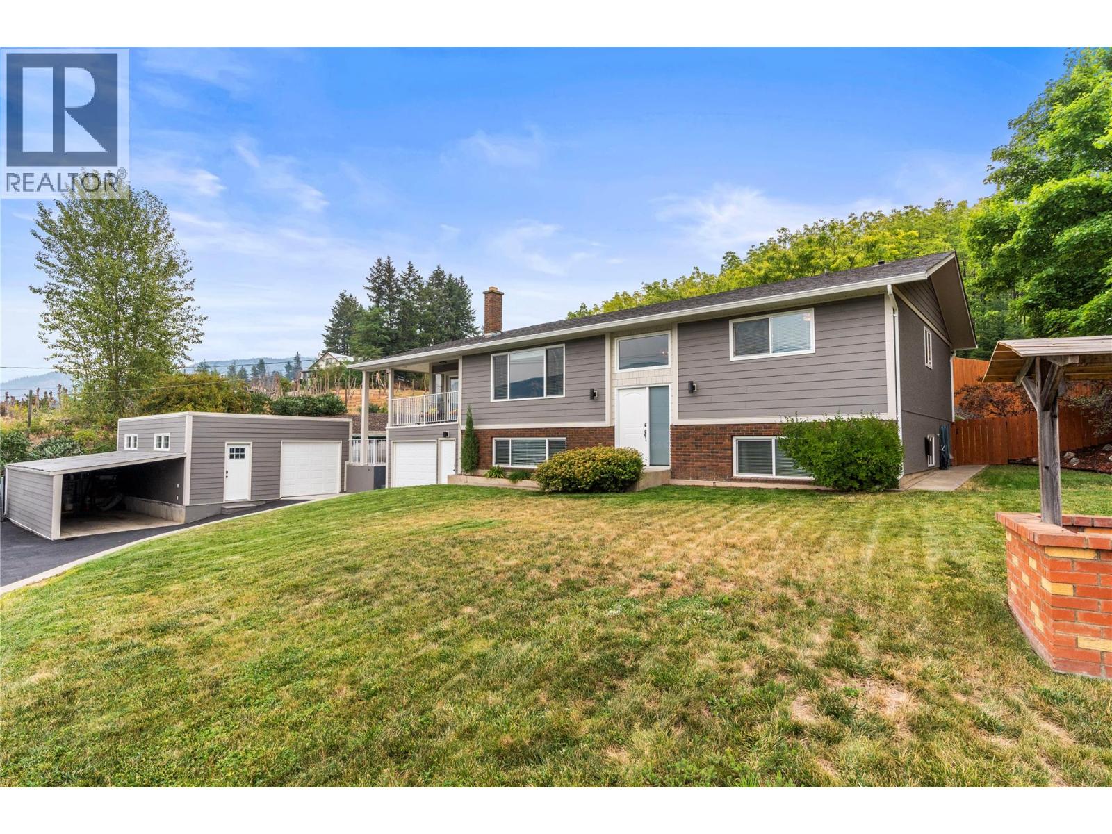  14487 Oyama Road, Lake Country