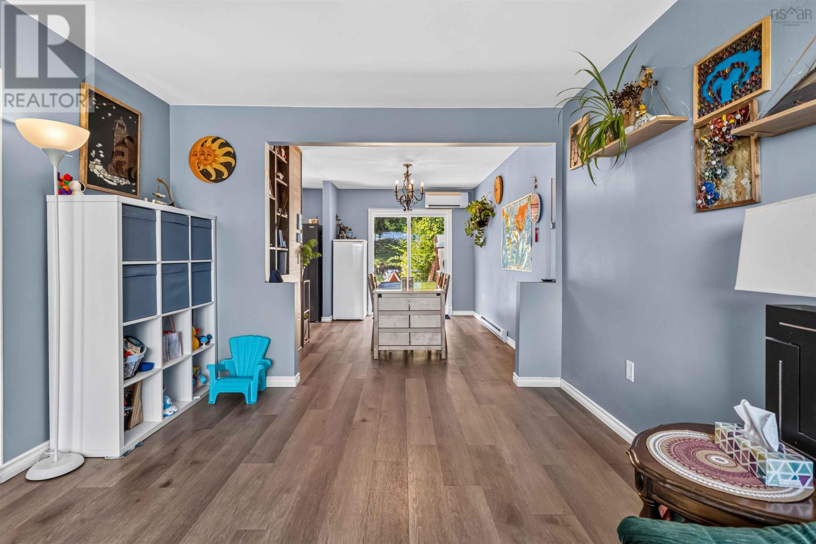 1030 Sackville Drive - 9