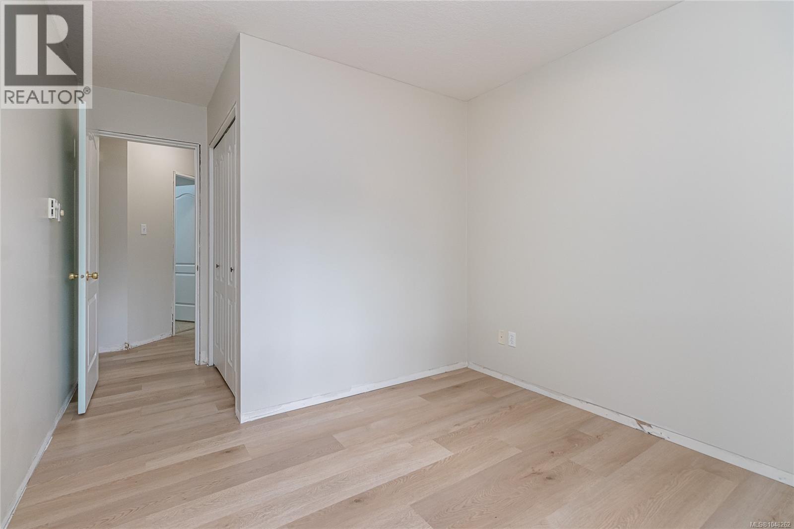 339 Rheumer Cres - 34