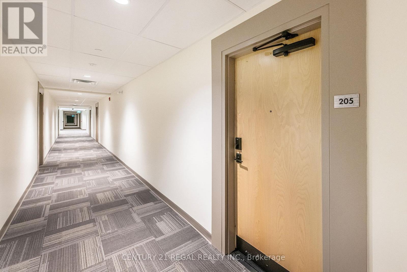 #UNIT 205 121 MARY STREET - 10