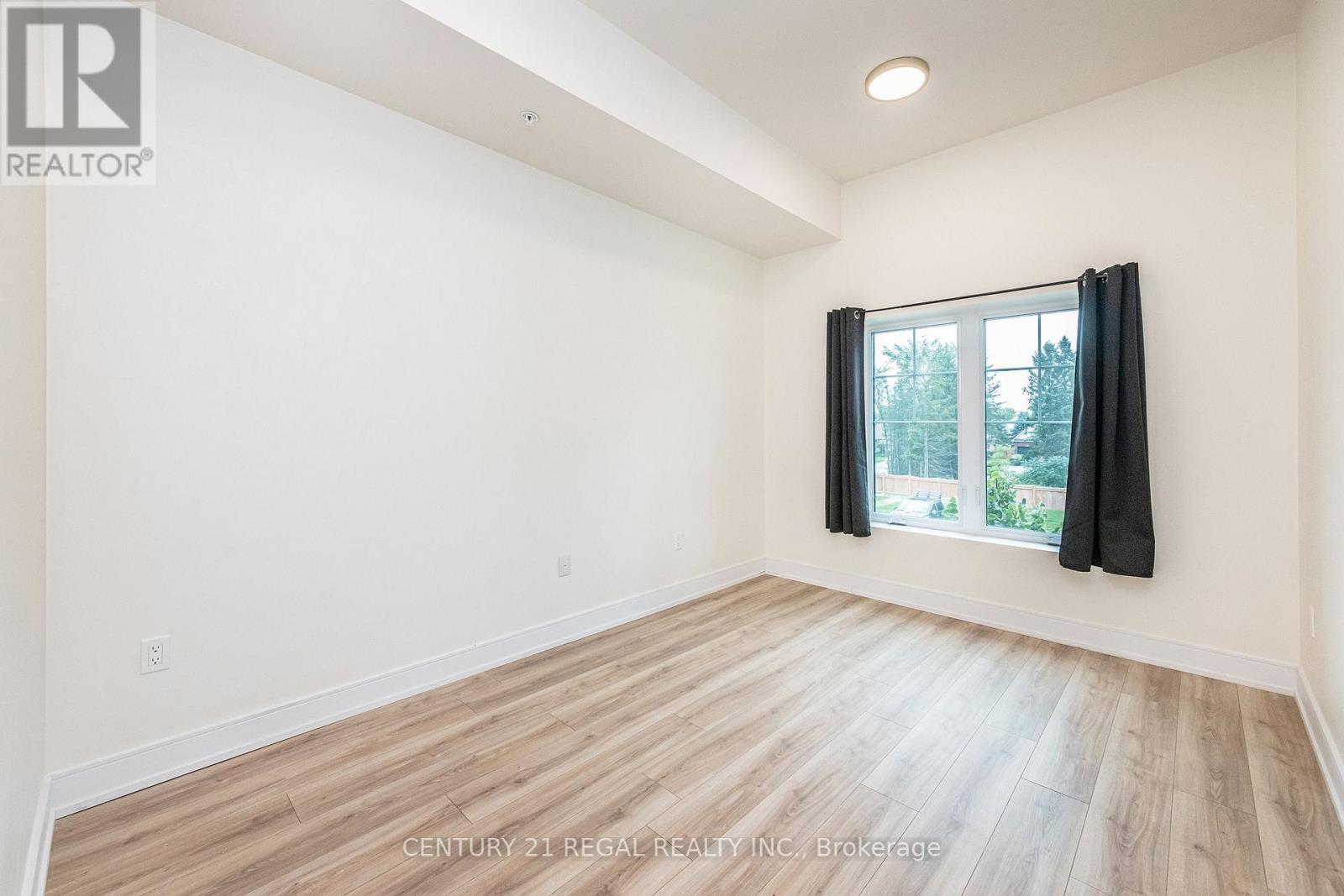 #UNIT 205 121 MARY STREET - 21