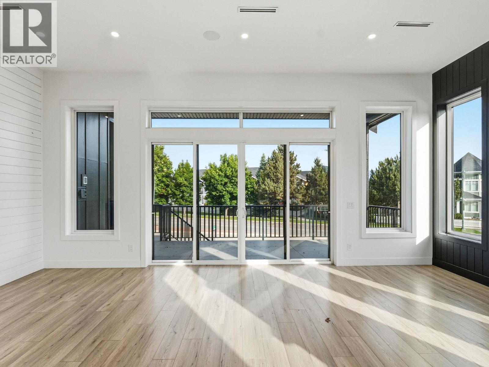  5300 Hedeman Court, Kelowna