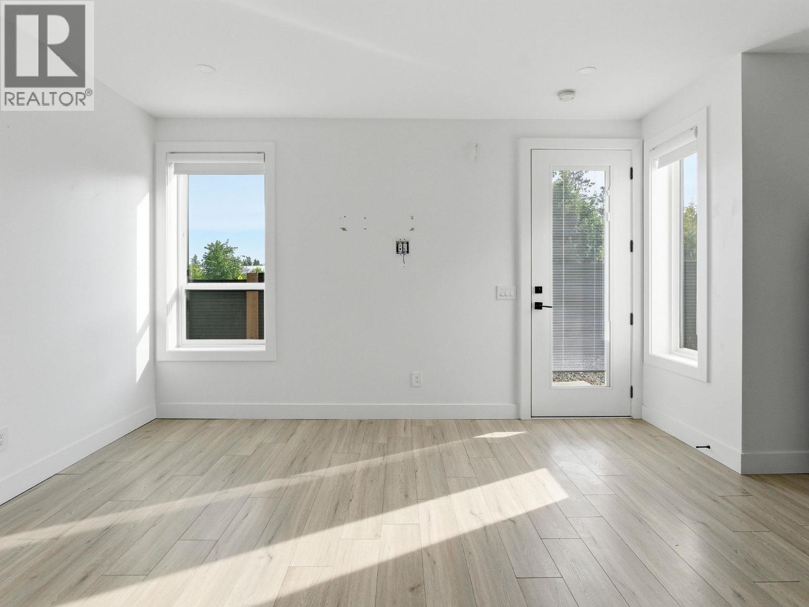  5300 Hedeman Court, Kelowna