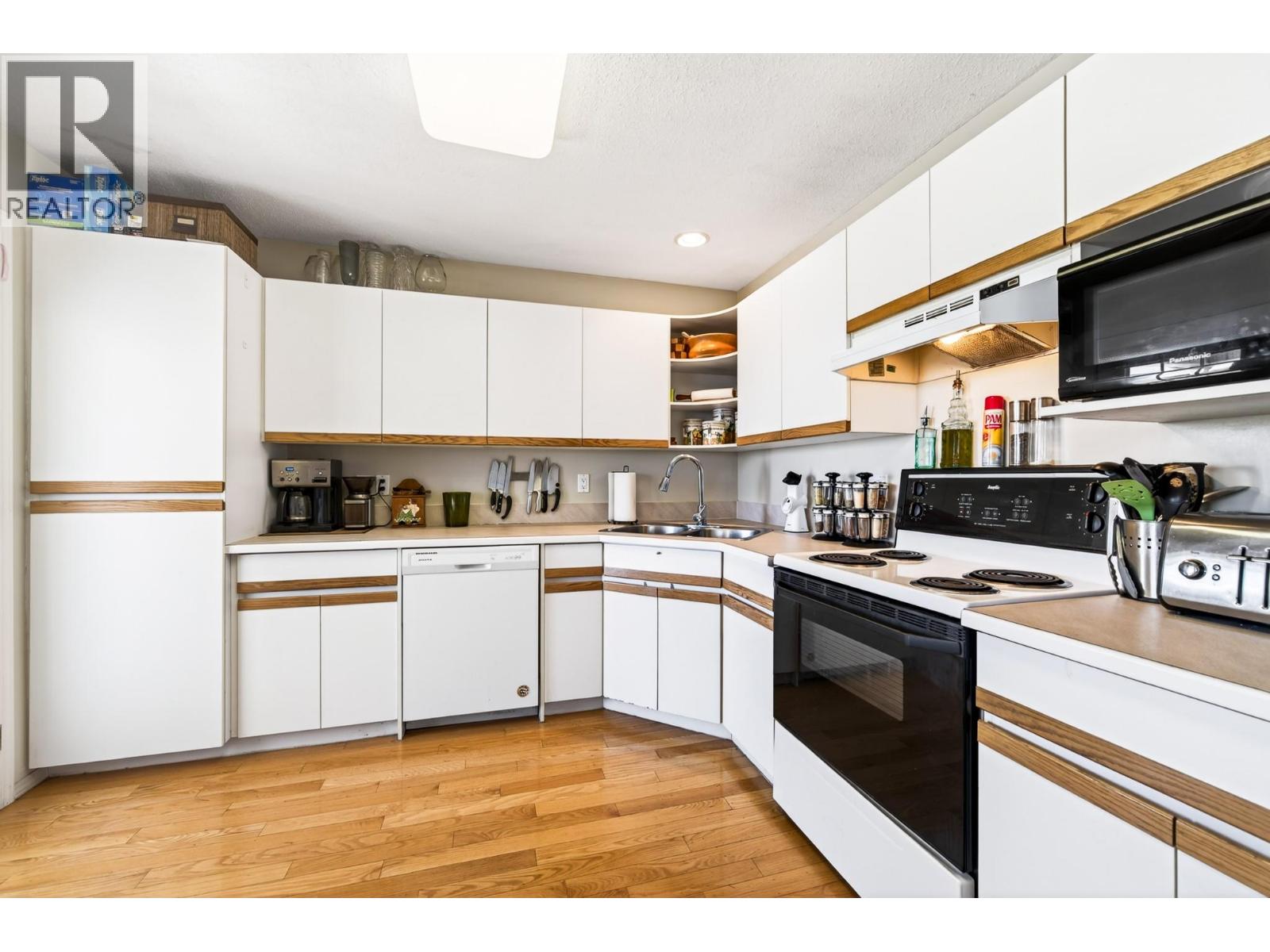 #8 2022 PACIFIC Way - Image 8