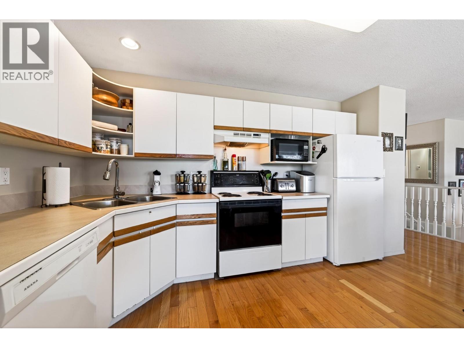 #8 2022 PACIFIC Way - Image 9