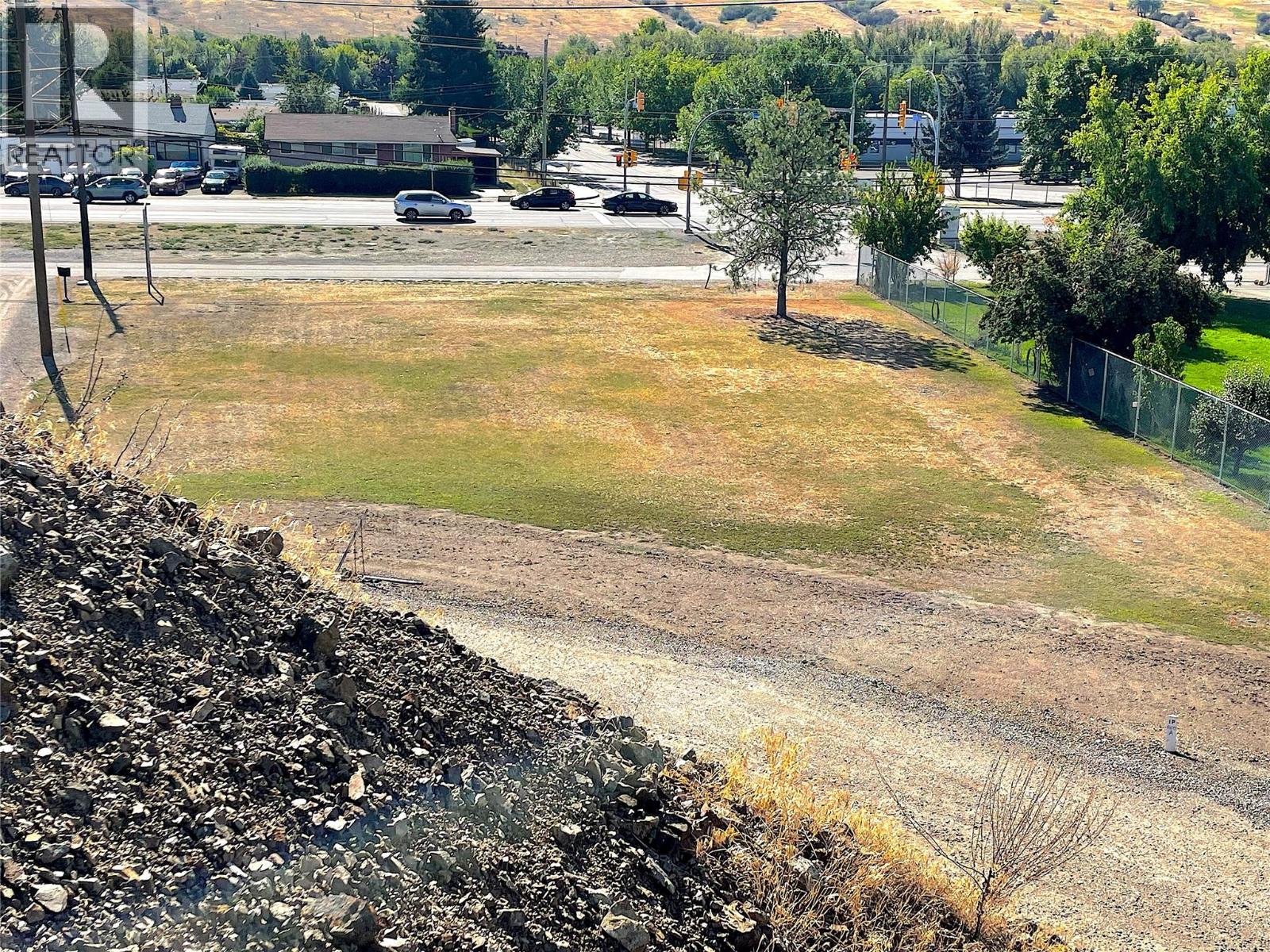 5771 Okanagan Landing Road photo 8
