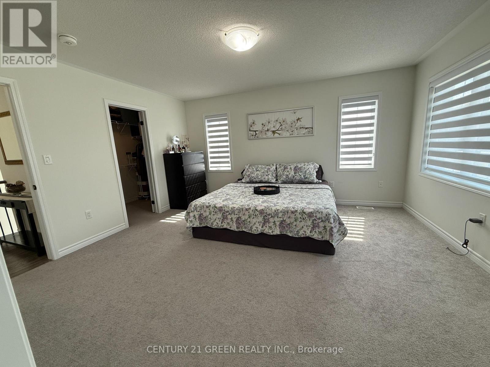 415 REMEMBRANCE ROAD - 12