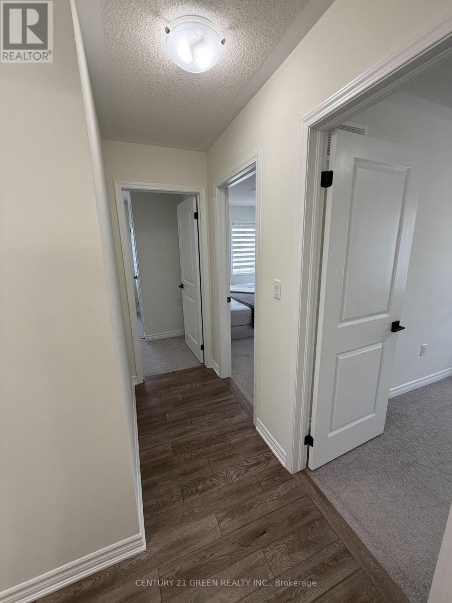 415 REMEMBRANCE ROAD - Image 21