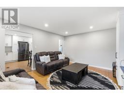 Laundry room - 10 Taylor Crescent, Hamilton, ON L9H6B3 Photo 9