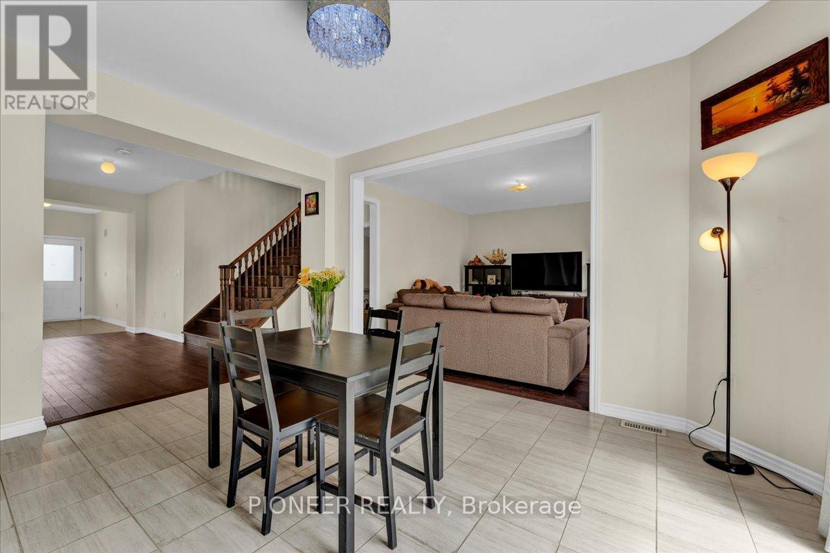 5 TODD CRESCENT - 14