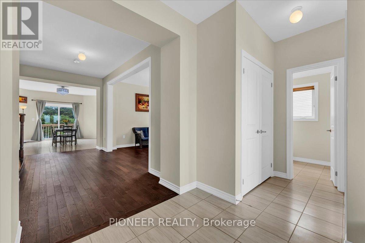 5 TODD CRESCENT - Image 6