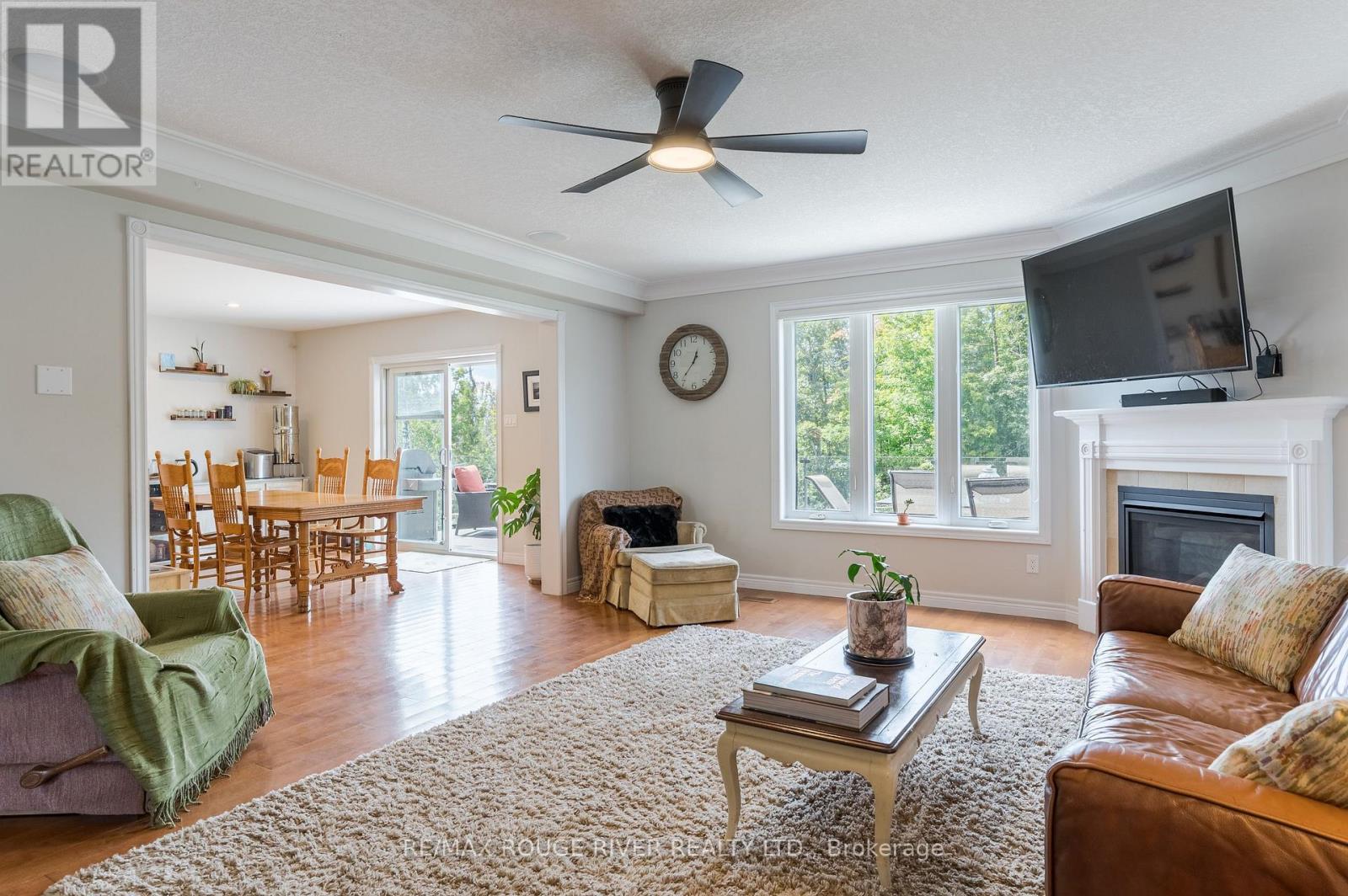 969 AVERY AVENUE - Image 13