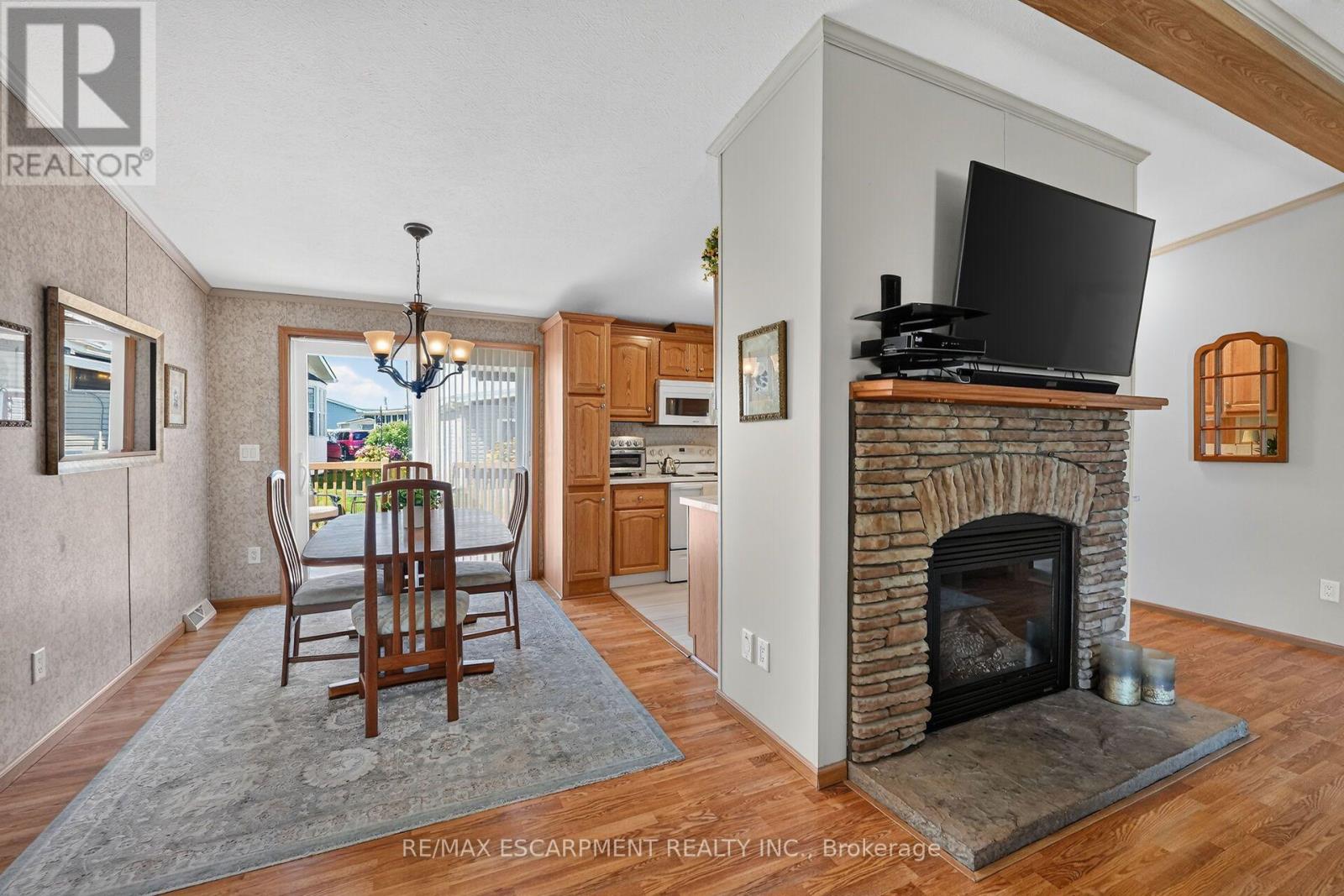 #393 3033 TOWNLINE ROAD - Image 11