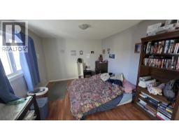 3pc Bathroom - 10905 91 Street, Peace River, AB T8S1P9 Photo 11