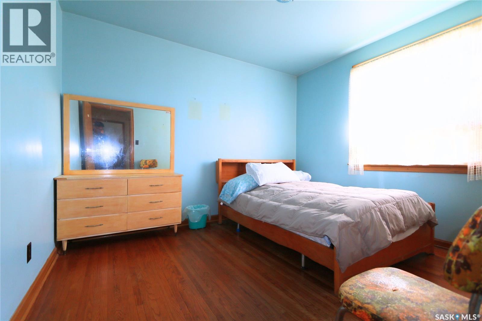 87 James AVENUE - 13