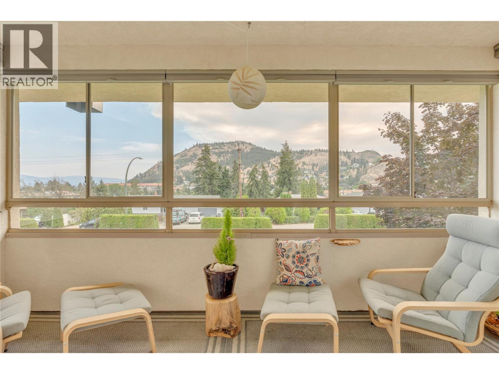 #205 8416 Jubilee Road E - Image 15
