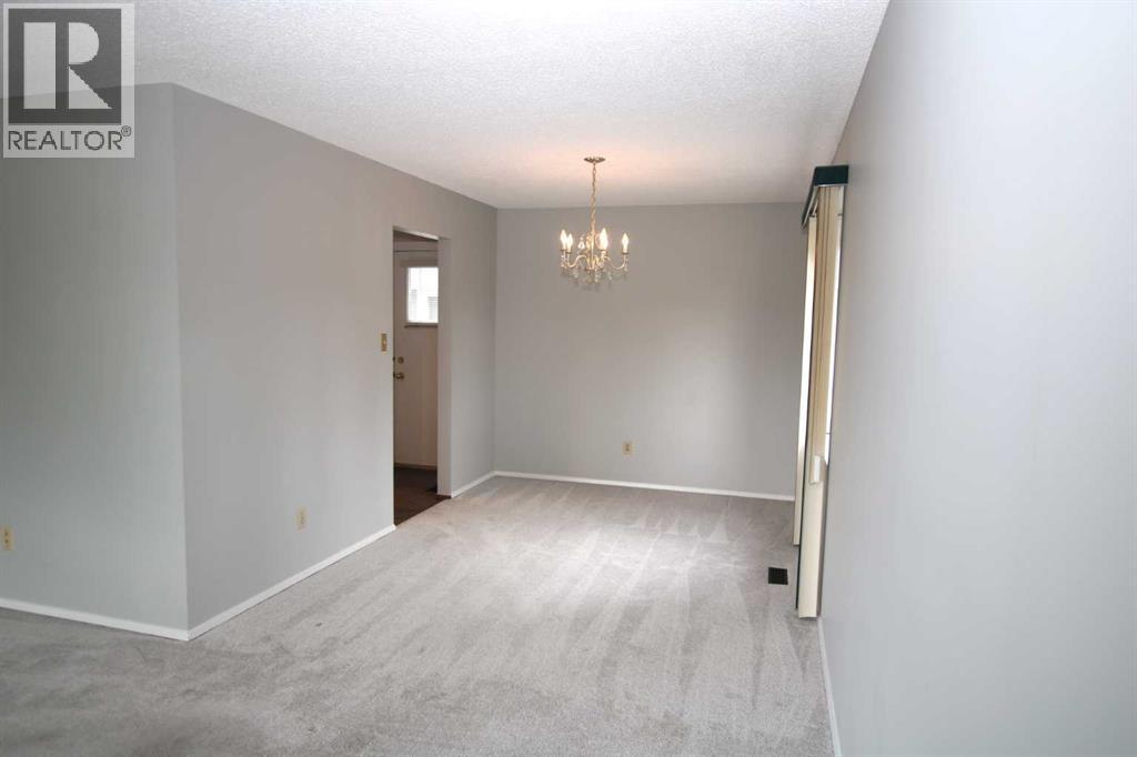 108 Flett Drive NE - 11