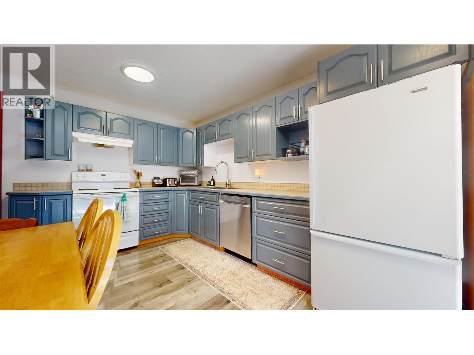 1018 12th Avenue S - Image 8