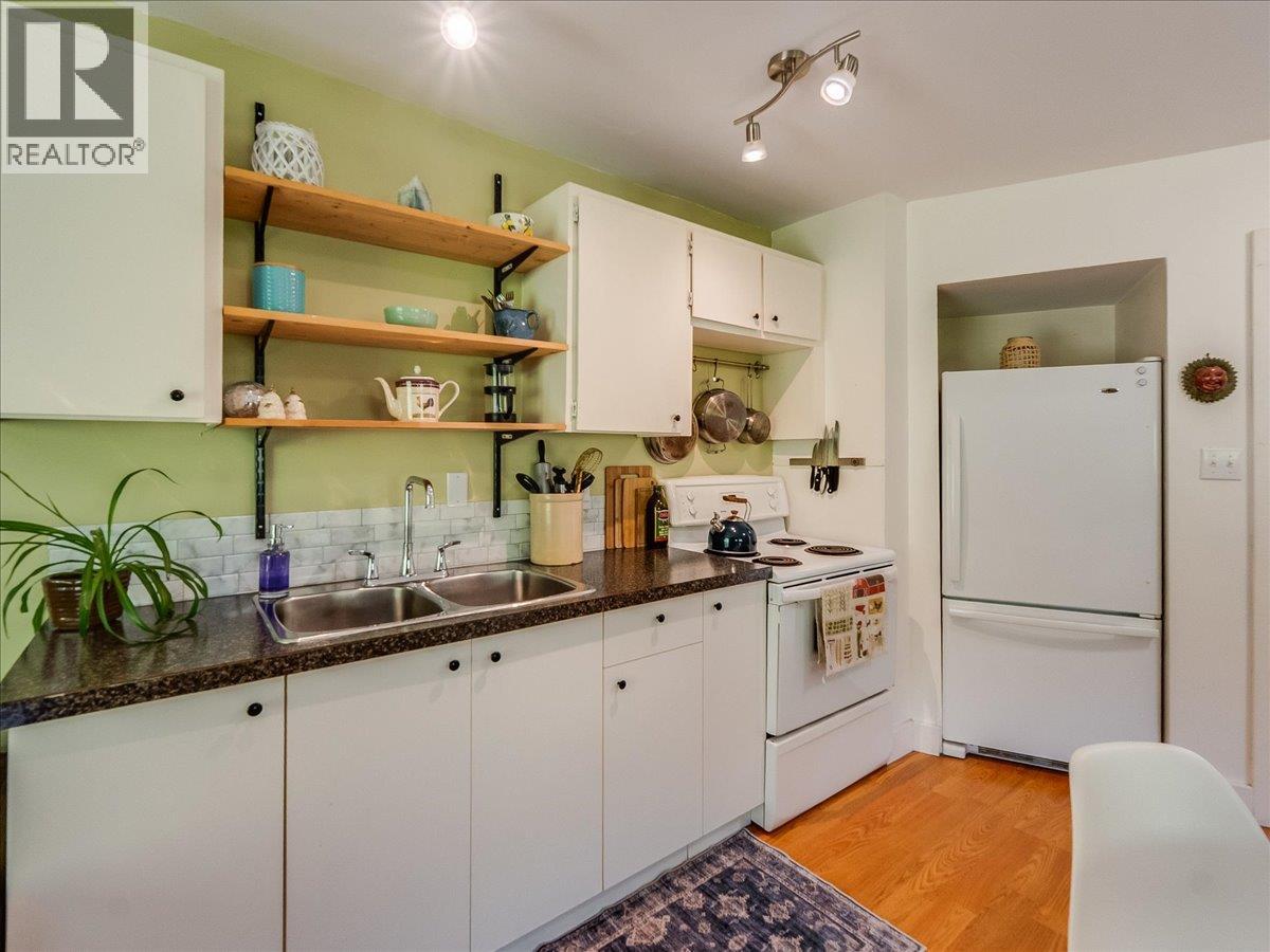 6582 Nixon Road - 32