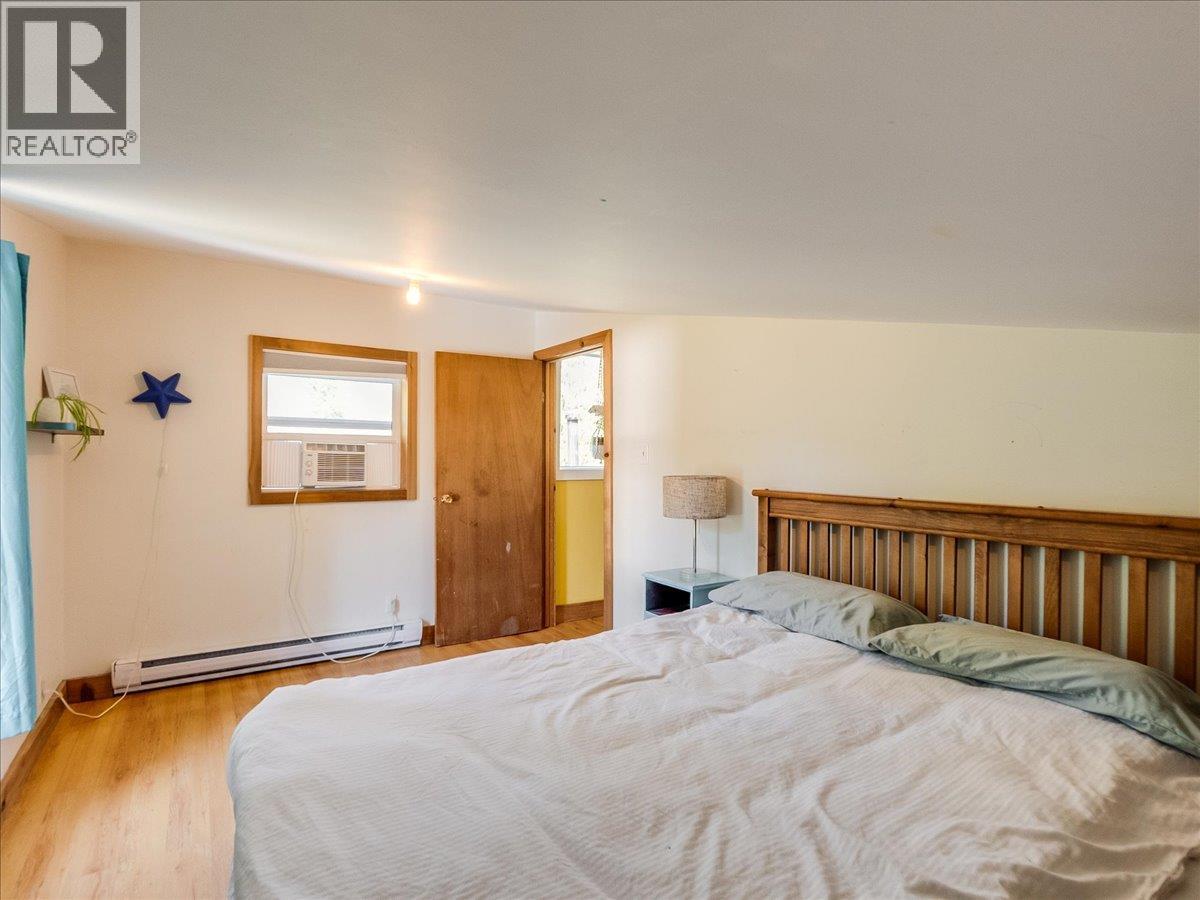 6582 Nixon Road - 26