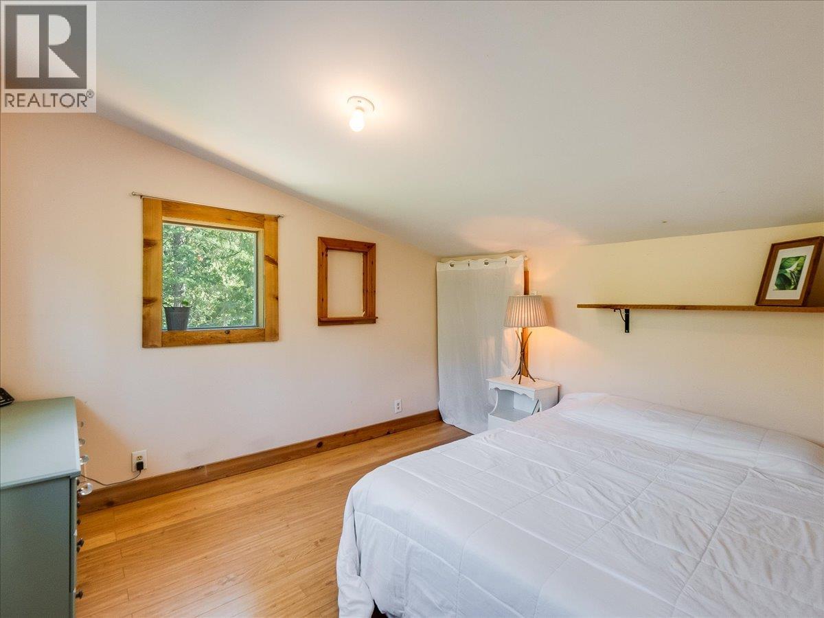 6582 Nixon Road - Image 24