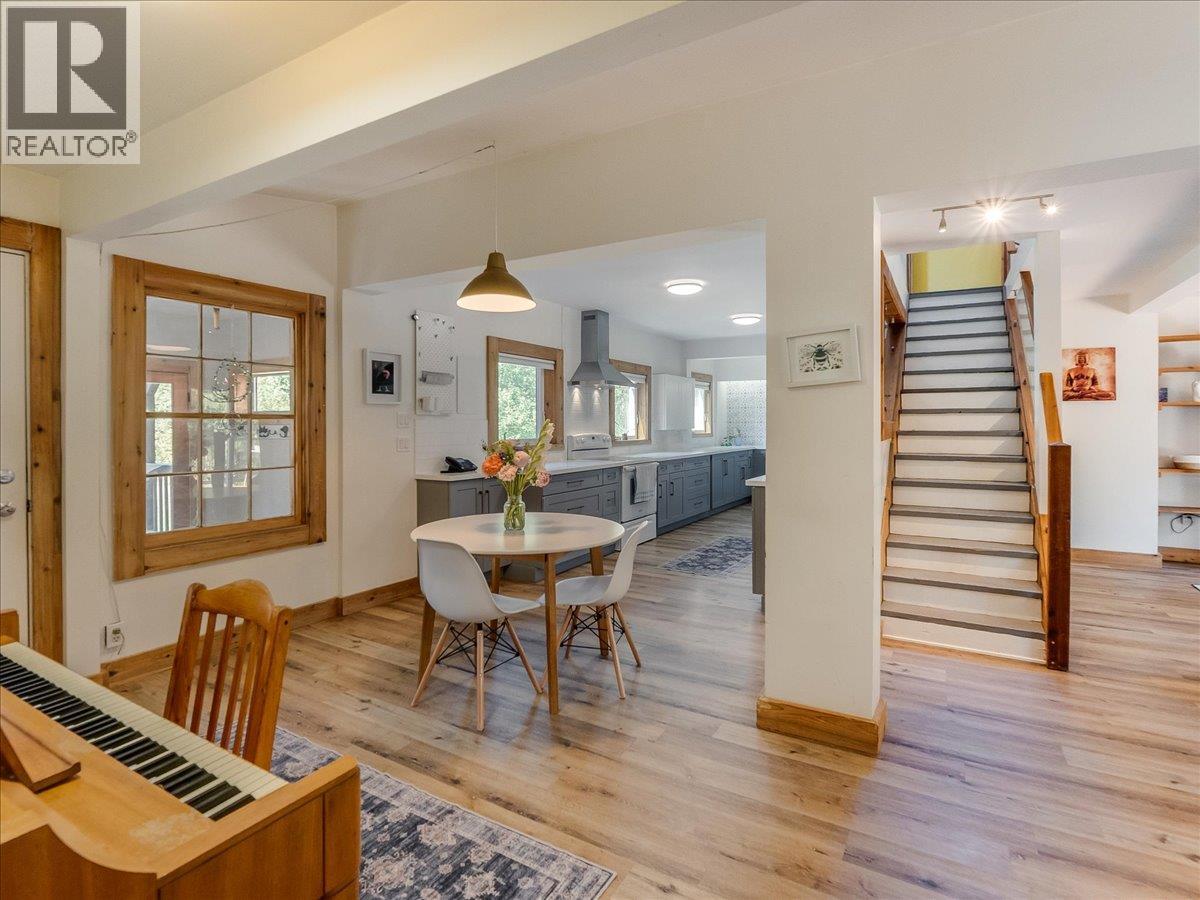6582 Nixon Road - 22