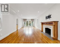 Solarium - 40 Donino Avenue, Toronto, ON M4N2W7 Photo 10