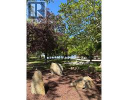 922 Dynes Avenue Unit# 208, Penticton, BC V2A1E8 Photo 6