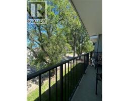 922 Dynes Avenue Unit# 208, Penticton, BC V2A1E8 Photo 10