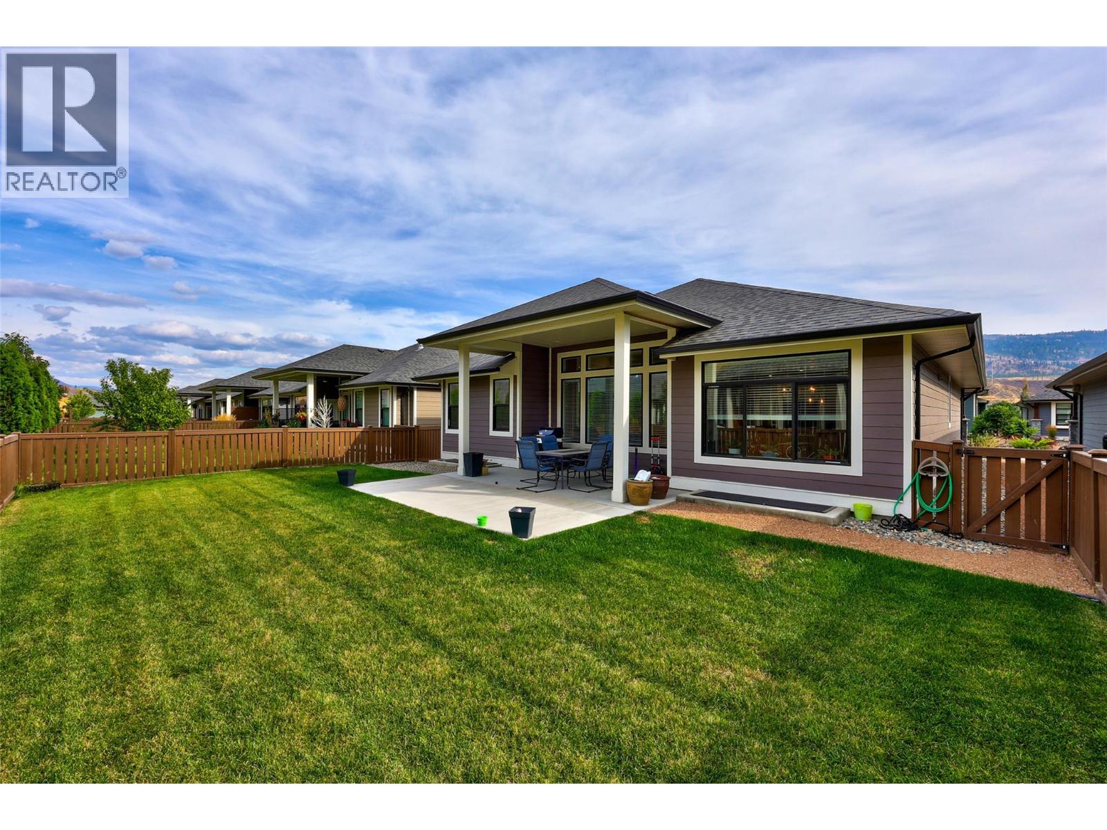 #319 641 SHUSWAP E Road - 33