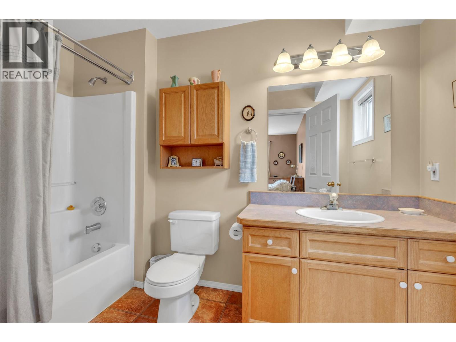  124 Phoenix Avenue, Penticton