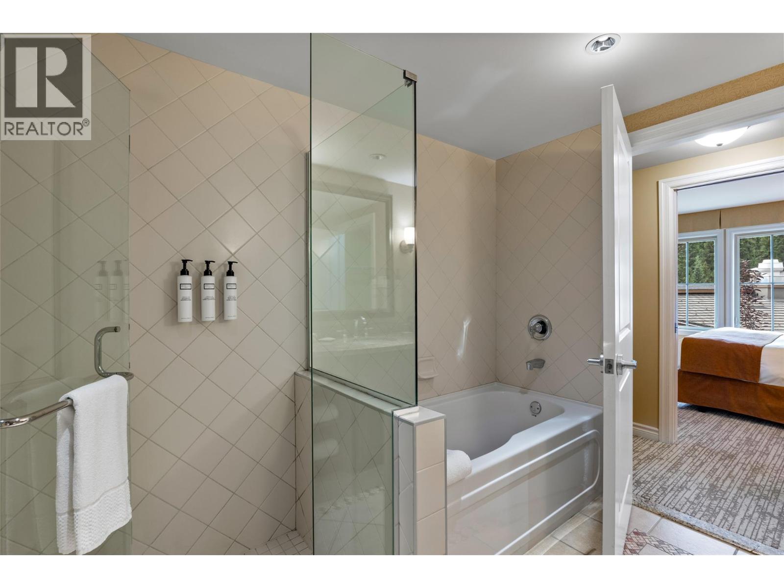 3250 Village Way Unit# 1411 C, Sun Peaks