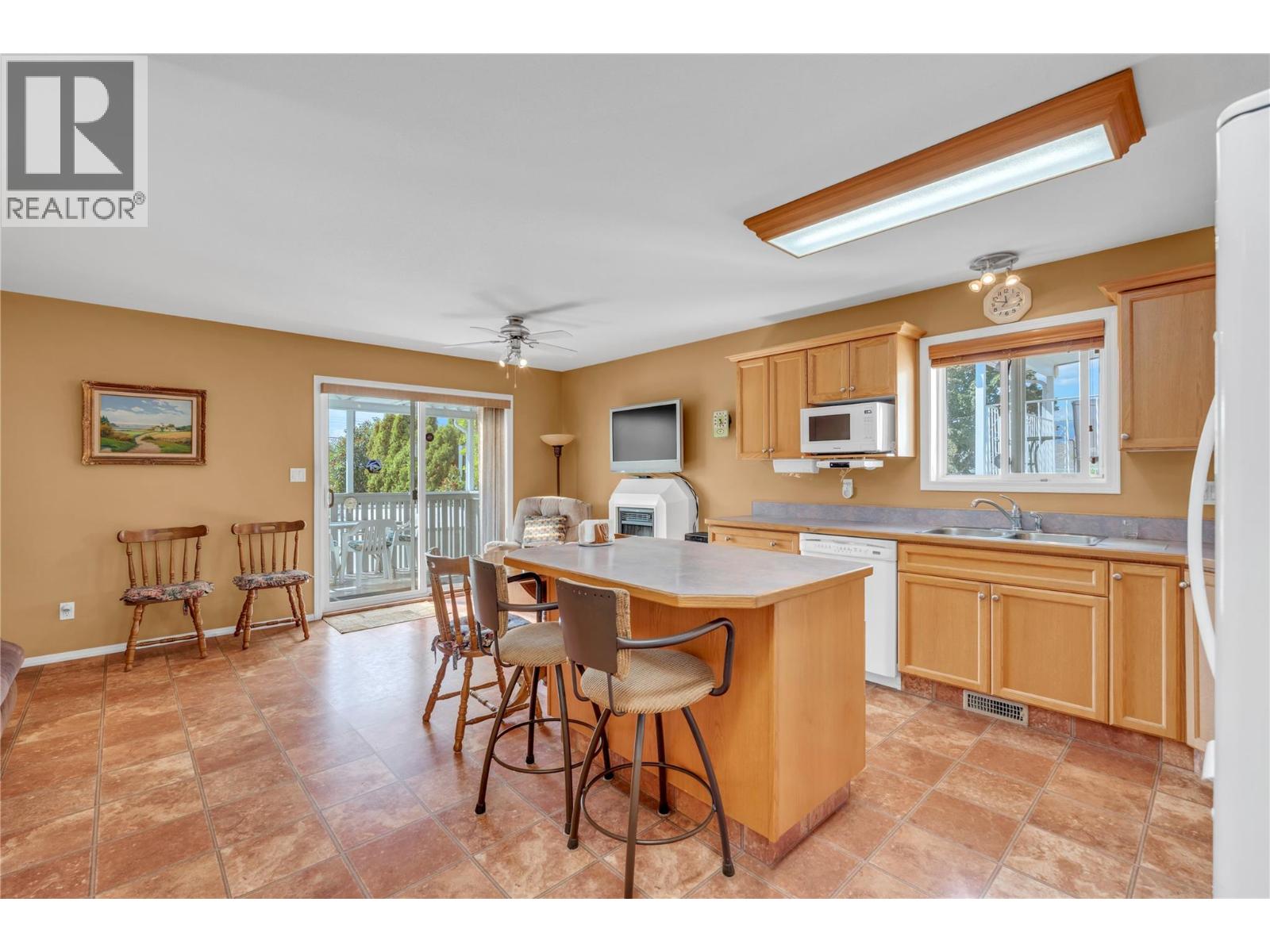  124 Phoenix Avenue, Penticton