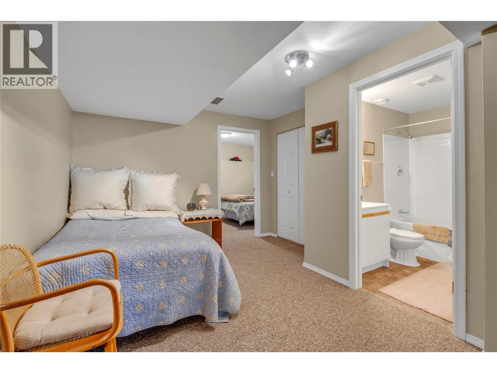  124 Phoenix Avenue, Penticton