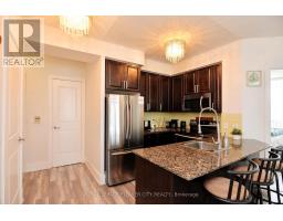 1902 - 330 Burnhamthorpe Road W, Mississauga, ON L5B0E1 Photo 13