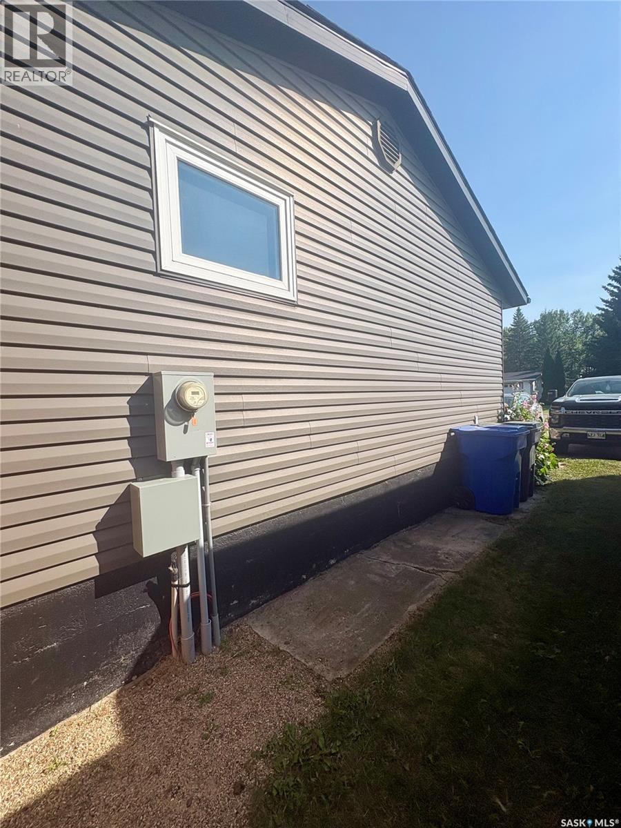 220 Allan AVENUE - Image 5