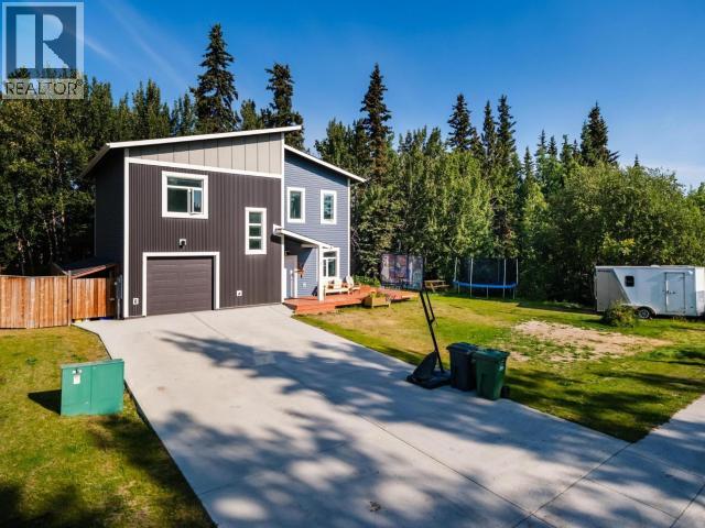 5 14TH AVENUE, Whitehorse, Yukon, Y1A0S3, Whitehorse, Yukon — photo 4 of 5