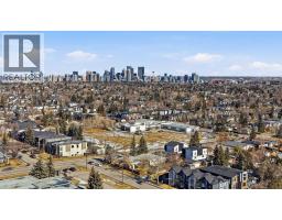 2135, 2139, 2143 50 Avenue SW - photo 7