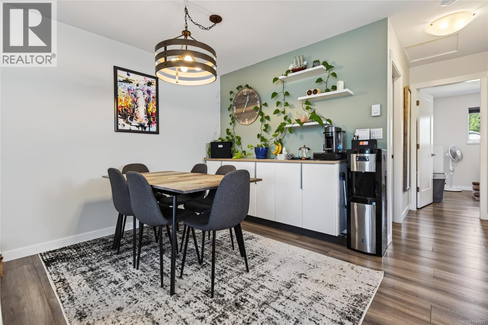 B 2021 13th St, Courtenay
