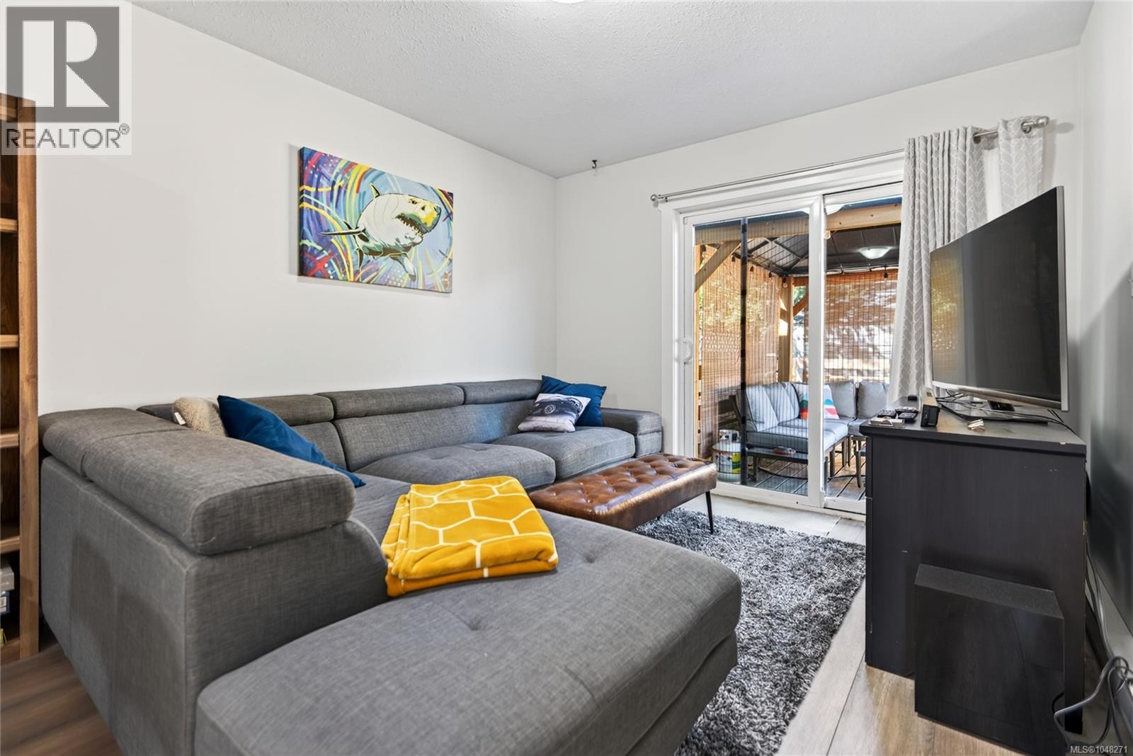 #B 2021 13th St - 17