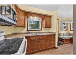 298 Elsfield Crescent, Sarnia, ON N7S1C3 Photo 12