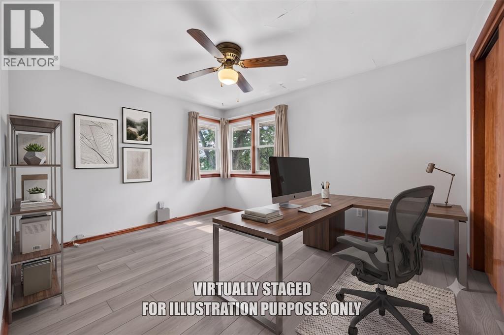 298 ELSFIELD CRESCENT - 18