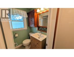 298 Elsfield Crescent, Sarnia, ON N7S1C3 Photo 14