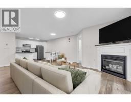 Foyer - 118, 6800 Hunterview Drive Nw, Calgary, AB T2K6K5 Photo 8