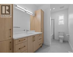 662 Birch Avenue Unit# 2, Kelowna, BC V1Y3H1 Photo 30