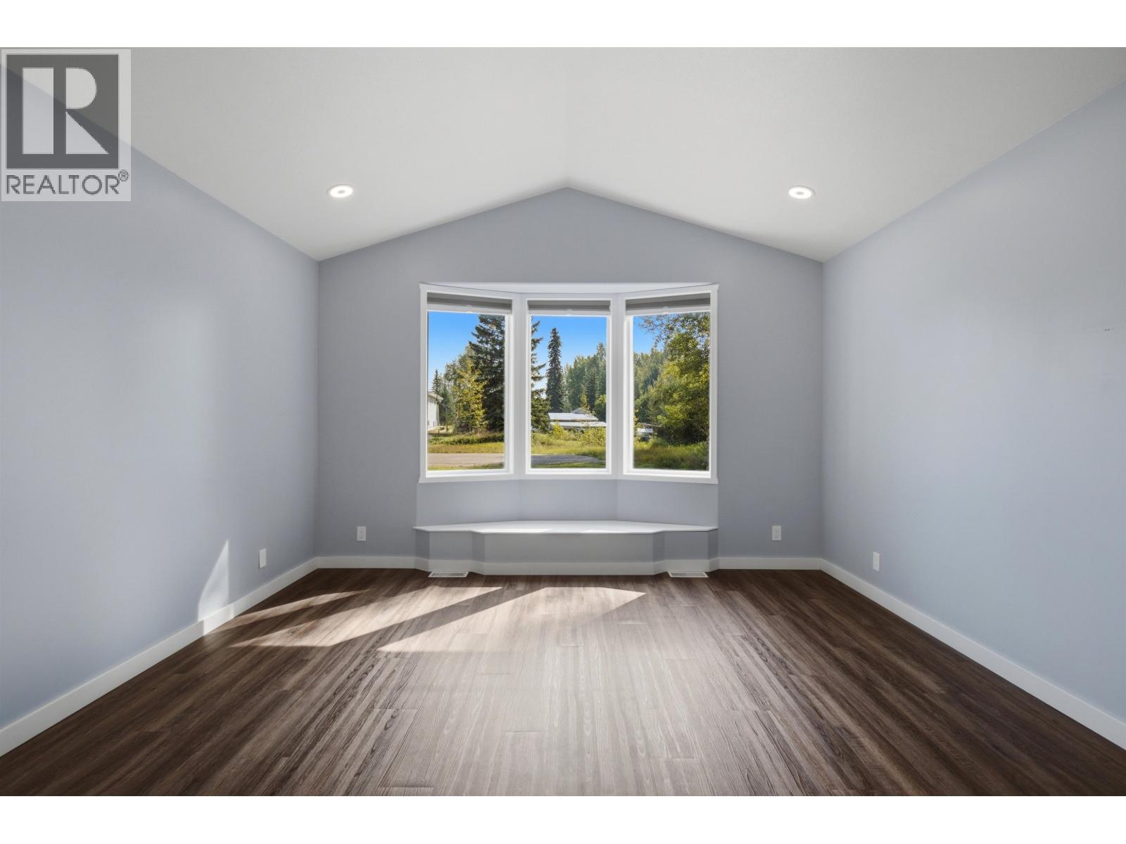 2102 QUARTZ ROAD - Image 9