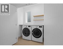 2pc Bathroom - 662 Birch Avenue Unit# 4, Kelowna, BC V1Y3H1 Photo 9