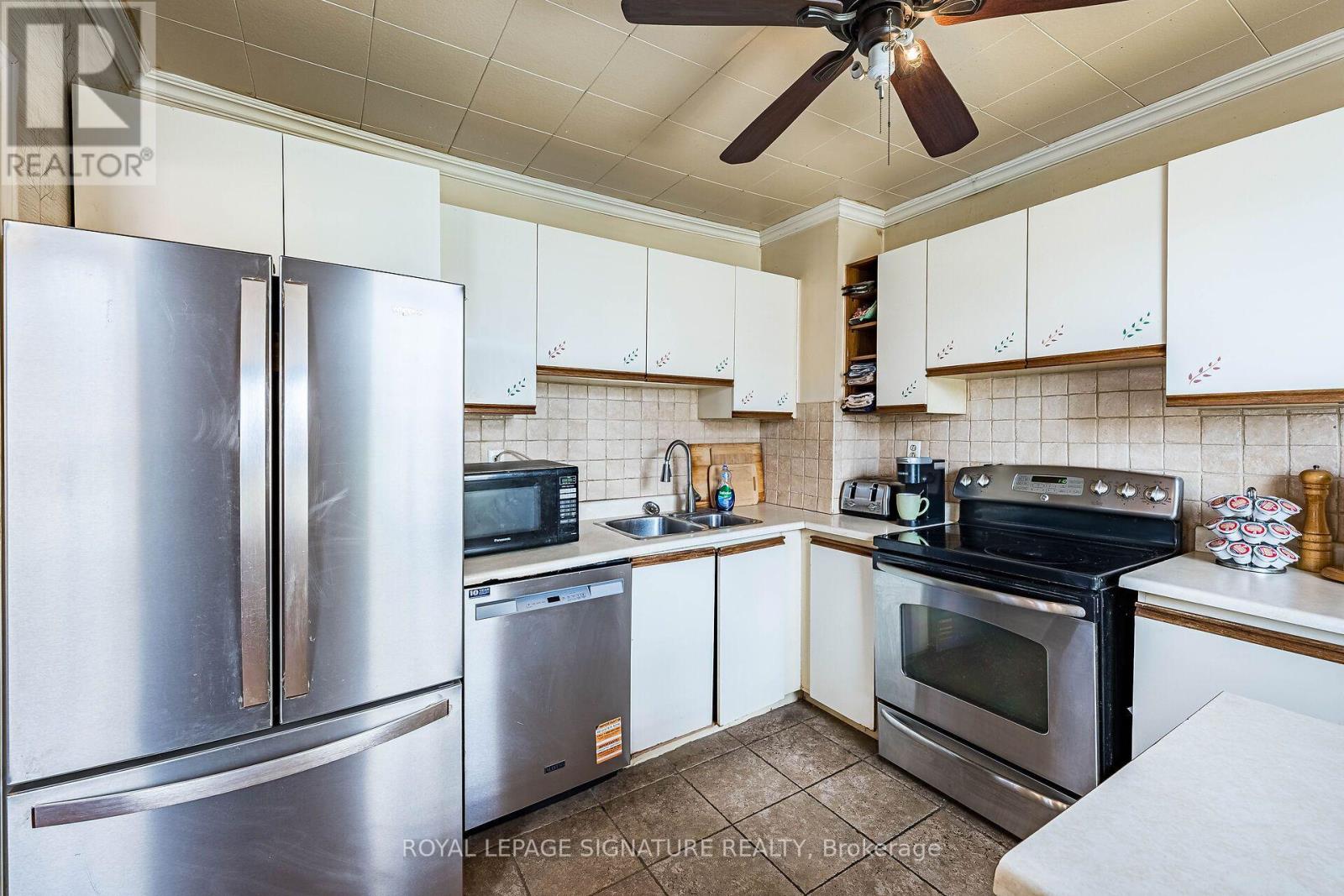 1 DAVIDSON AVENUE - 11