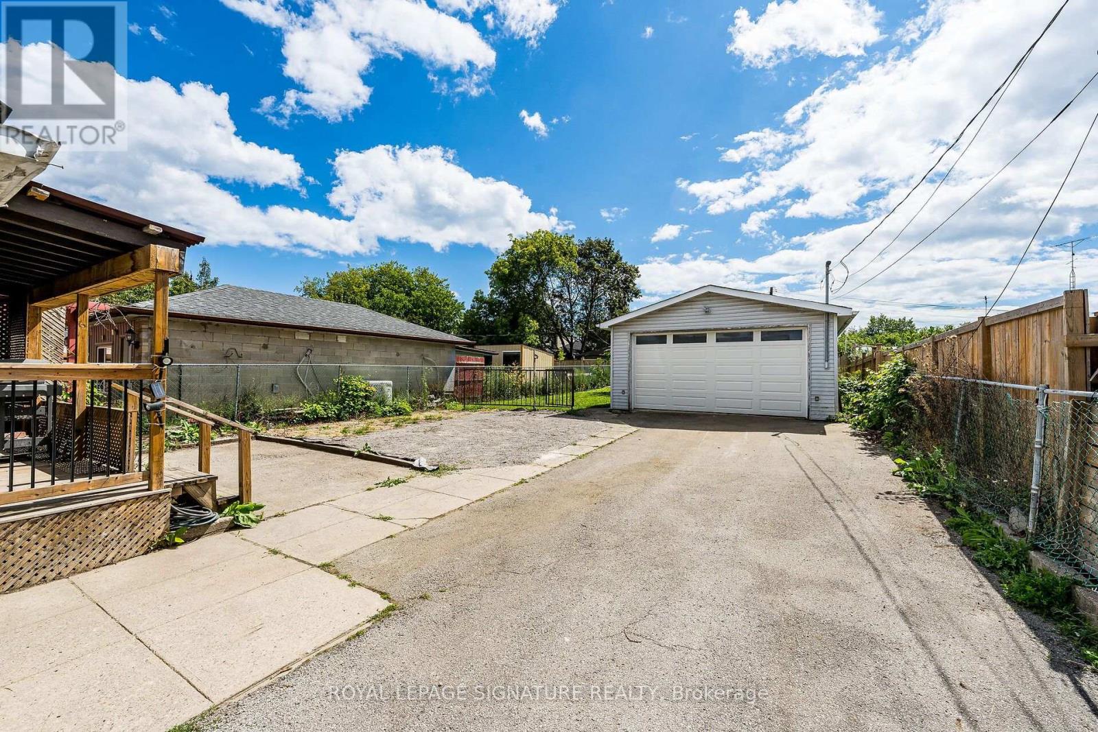 1 DAVIDSON AVENUE - Image 22
